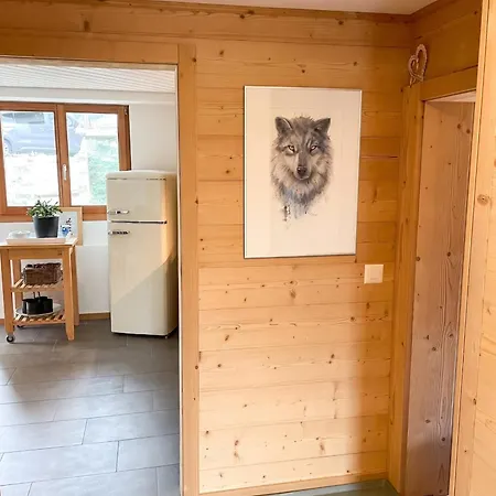 Appartamento With Mountain View In Mont-noble, 85 M² Mase