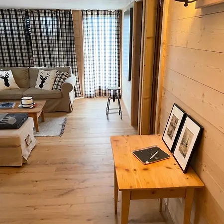 With Mountain View In Mont-noble, 85 M² Apartament